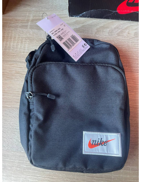 Сумка через плечо Nike Heritage Smit Label Black BA5809-010