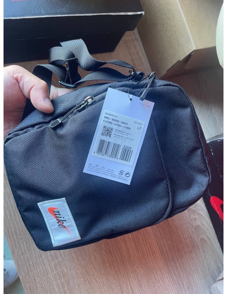 Сумка через плечо Nike Heritage Smit Label Black BA5809-010