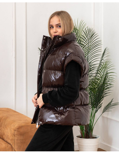 Женский удлиненный жилет Джерси Moncler Brown лак с поясом на эко пуху, размеры XS–L