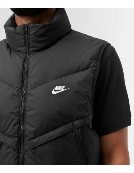 Жилет Nike Sportswear Storm-FIT DD6817-010