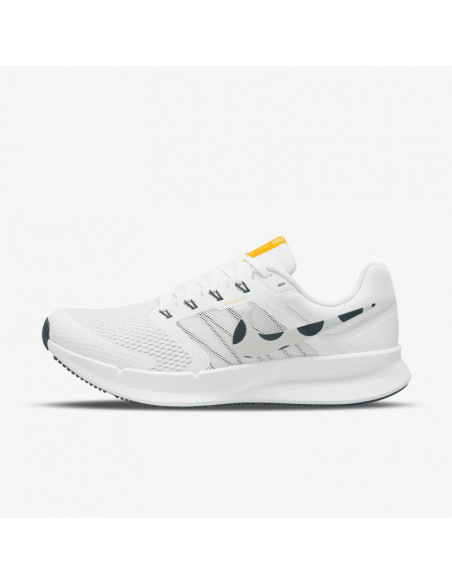 Кроссовки Nike Run Swift 3 DR2695-100