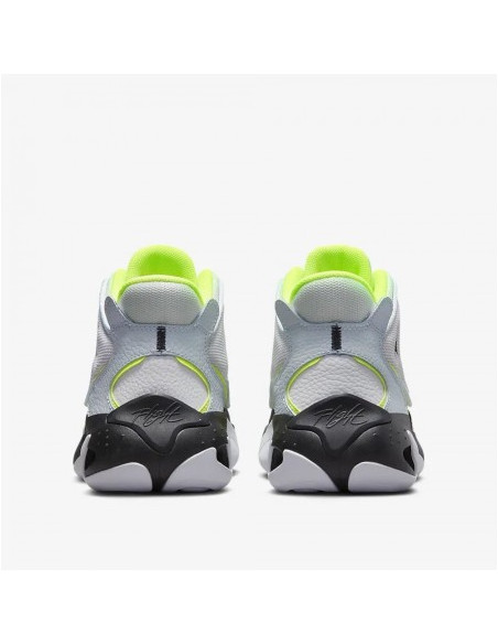 Женские кроссовки Jordan Max Aura 4 GS DV3175-017