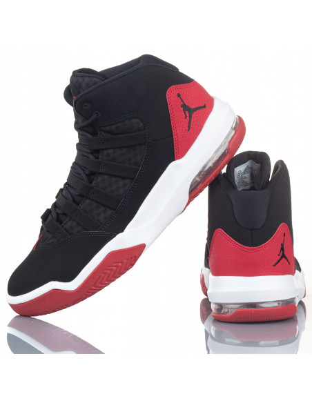 Кроссовки Jordan Max Aura AQ9084-023