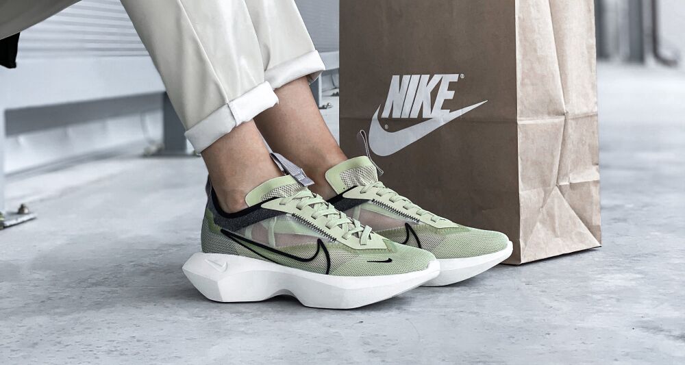 jenskie krossovki nike vista lite ci0905-300 foto